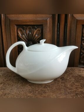 Wedgwood White Bone China  Teapot "Shape 225"